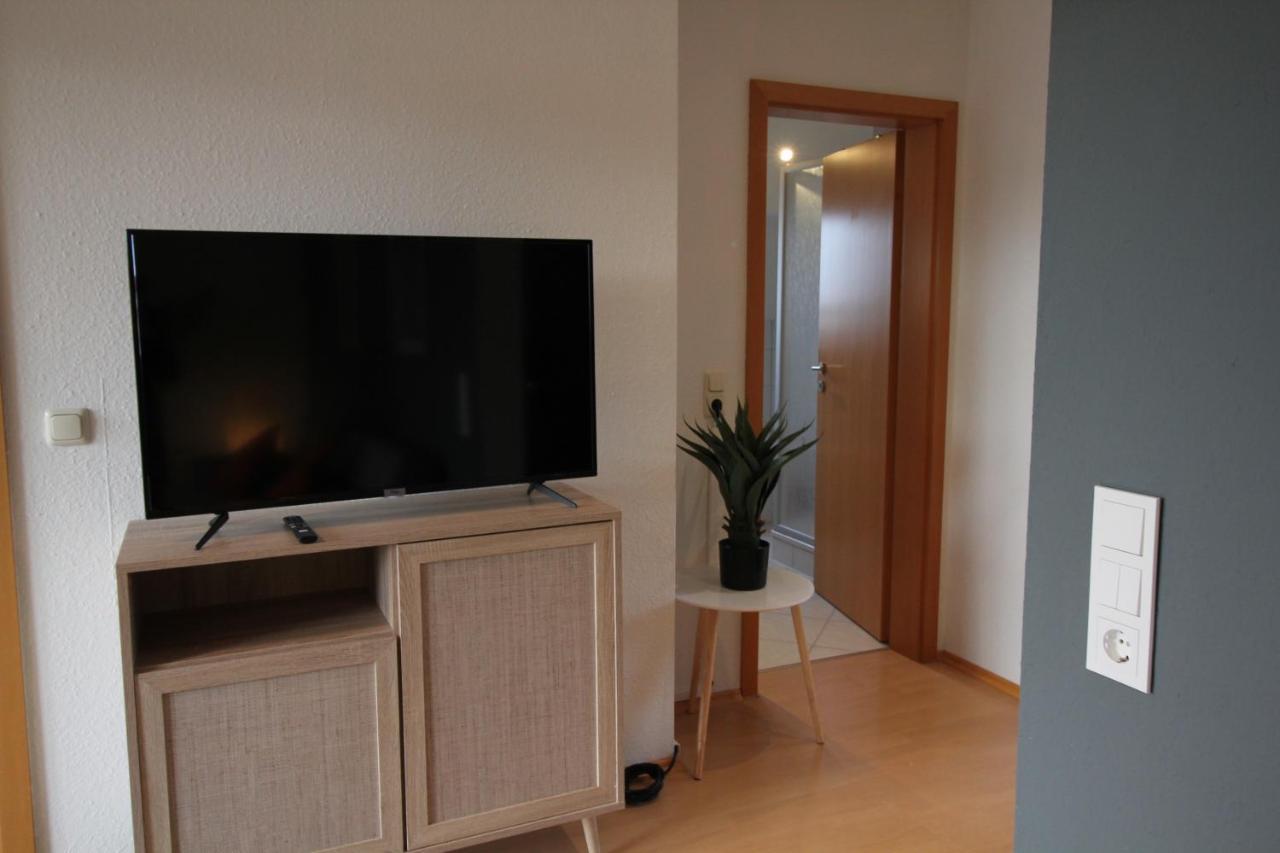Stylische Ferienwohnung Mit Ausblick Haslach Exterior foto